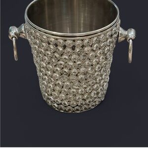 Glam Crystal Ice Bucket with 3 Crystal Stirring Picks included #Glamicebucket